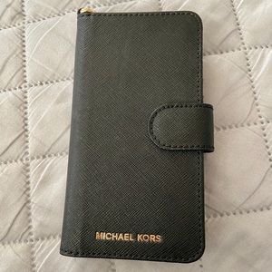 Michael Kors IPhone 7 Leather Wallet Case